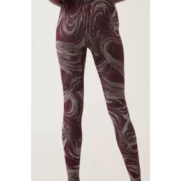 NWT Athleta Aurora Shine Spiced Cabernet Tank and Legging Set Size XXS MSRP $178 - Picture 9 of 9